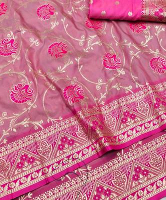 Pink zari woven silk blend traditional saree with blouse piece 3