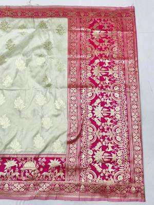 Cream zari woven silk blend traditional saree with blouse piece 2