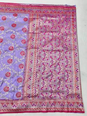 Purple zari woven silk blend traditional saree with blouse piece 2
