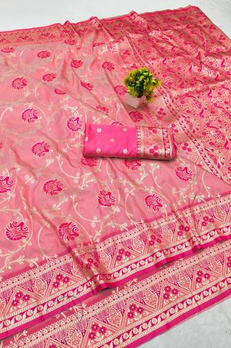 Pink zari woven silk blend traditional saree with blouse piece