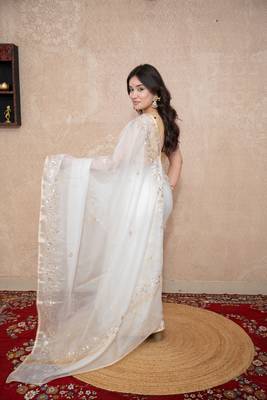 white floral gota patti work kota silk saree with unstitched blouse 2