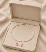 Pearl necklace and stud earrings jewellery set, white, gold-tone clasp, elegant bridal style, with stud earrings