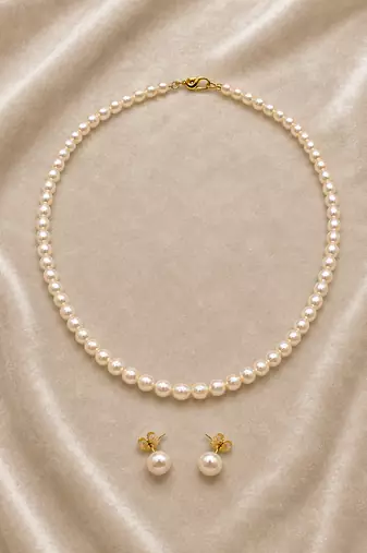 Pearl necklace and stud earrings jewellery set, white, gold-tone clasp, elegant bridal style, with stud earrings