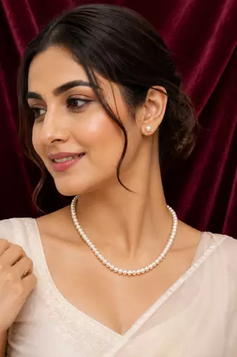 Pearl necklace and stud earrings jewellery set, white, gold-tone clasp, elegant bridal style, with stud earrings
