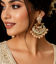 Heritage antique gold dangler earrings