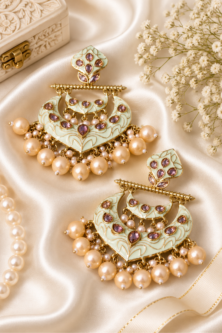 Heritage antique gold dangler earrings