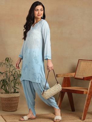 Women's lucknowi chikankari hand embroidered floral motifs modal kurta with dhoti pants 3
