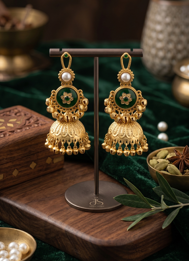 antique gold-plated emerald green jhumka earrings