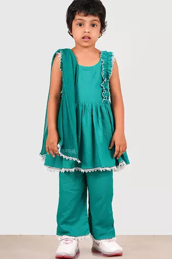 Green lace rayon flared kurta pant with chiffon dupatta set