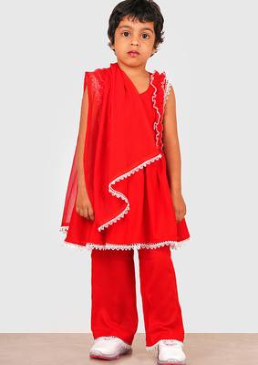 Red lace rayon flared kurta pant with chiffon dupatta set 4