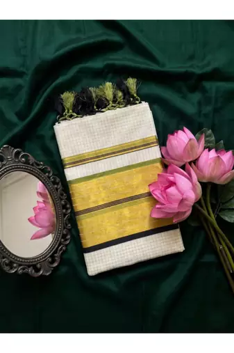 off white checked pure cotton kasavu saree with blouse