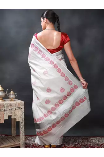 star white printed auspicious pots kasavu cotton silk saree