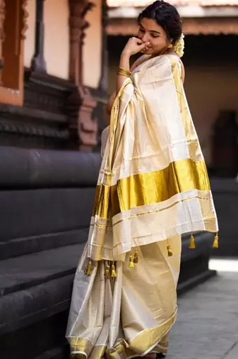 off white zari woven border pure cotton kasavu saree with blouse