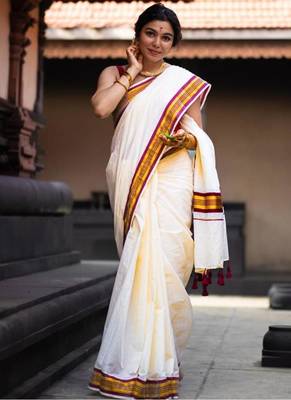 off white zari pure cotton kasavu saree with traditional zari border 1