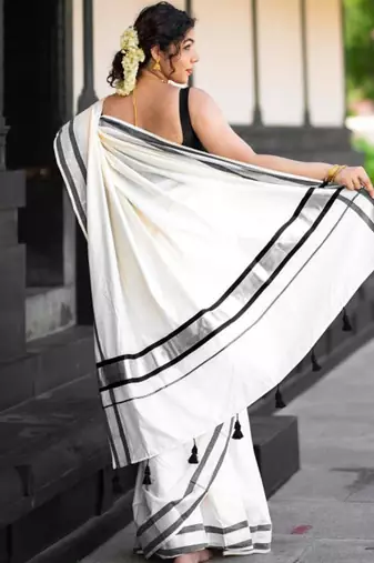 off white pure cotton kasavu saree with gold zari work