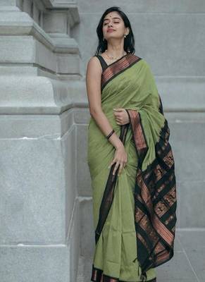 white zari crepe kasavu saree with blouse 1