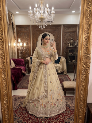 Elegant Ivory Embroidered Bridal Lehenga Choli with Dupatta 3