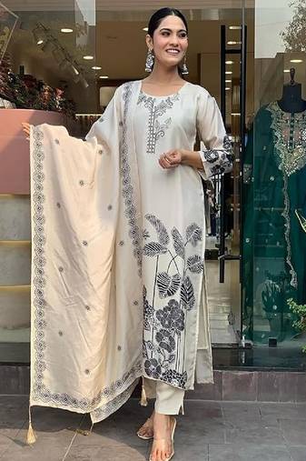 New womens off-white handloom silk embroidered kurti pant set