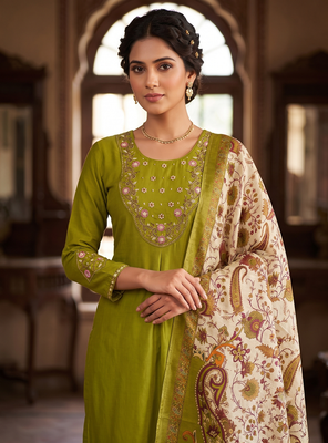 Women olive green embroidered kurta pant set with dupatta 3