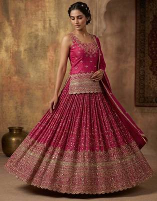 Royal rani pink embroidered lehenga set 2