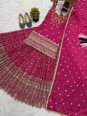 Royal rani pink embroidered lehenga set 3