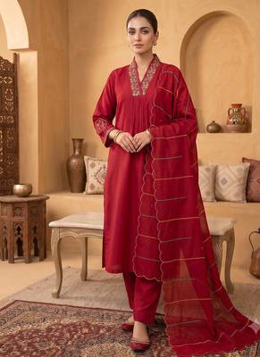 Rani pink embroidered silk kurta pant set with dupatta 1