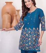 Teal blue floral printed short kurta with straight pants co-ord set