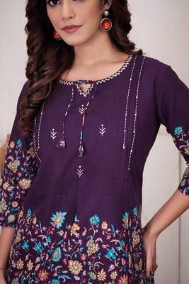 Wine floral printed short kurta with straight pants co-ord set 2