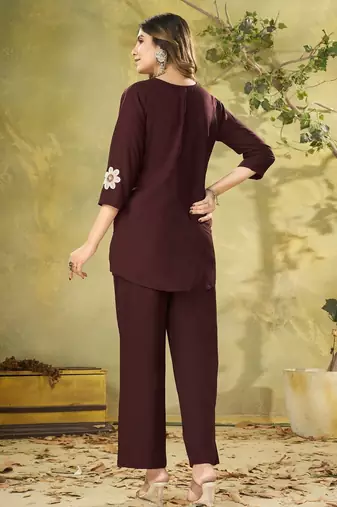 Women coffee brown embroidered tunic & pant co-ord set