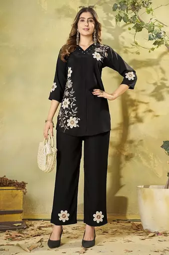 Women jet black embroidered tunic & pant co-ord set