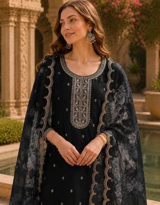 Black silk embroidered viscose thread jari work salwar suit 2