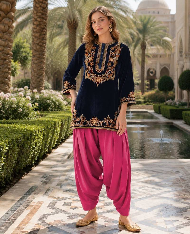 Black-red embroidery sequin & thread work velvet salwar suit