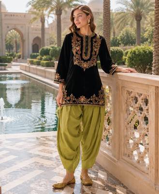 Mustard-black embroidery sequin & thread work velvet salwar suit 1