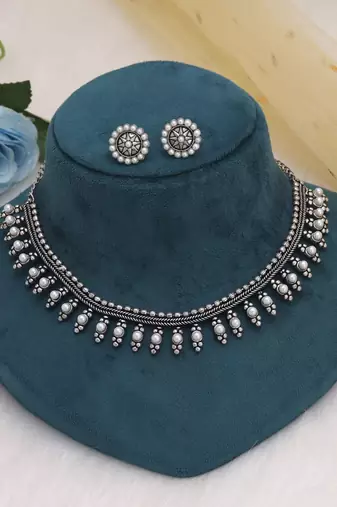 Silver color oxidised necklace set