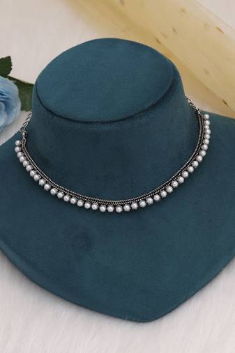 Silver color oxidised necklace
