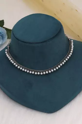 Silver color oxidised necklace