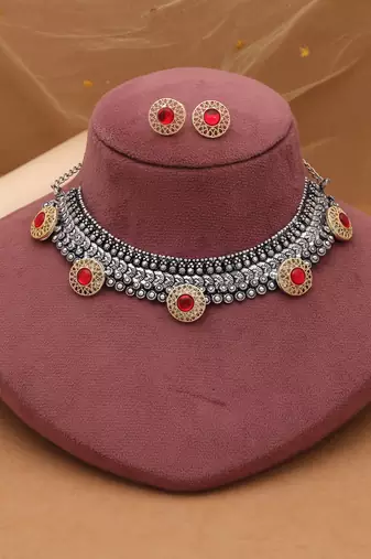 Red color dual tone oxidised necklace set