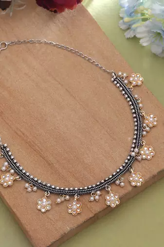 White color dual tone oxidised necklace set