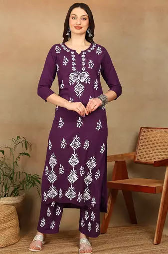 Women purple floral booti embroidered chikankari liva straight kurta & palazzo set