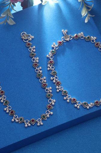 Maroon & green color oxidised anklet