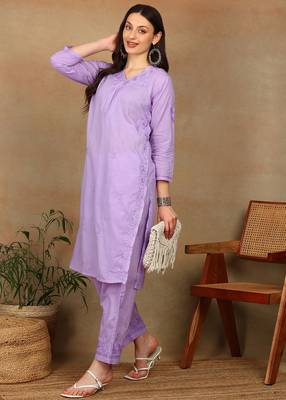 Women lavendar ethnic motifs embroidered cotton chikankari kurta set with palazzo 3