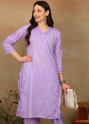 Women lavendar ethnic motifs embroidered cotton chikankari kurta set with palazzo 4