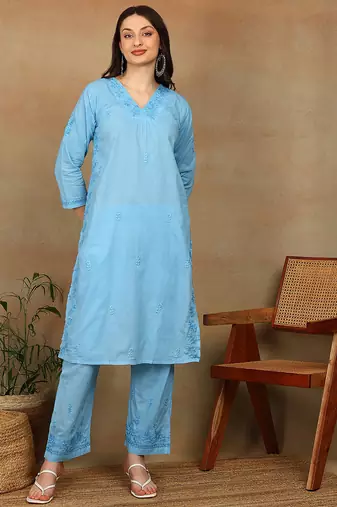 Women blue ethnic motifs embroidered cotton floral chikankari kurta set with palazzo