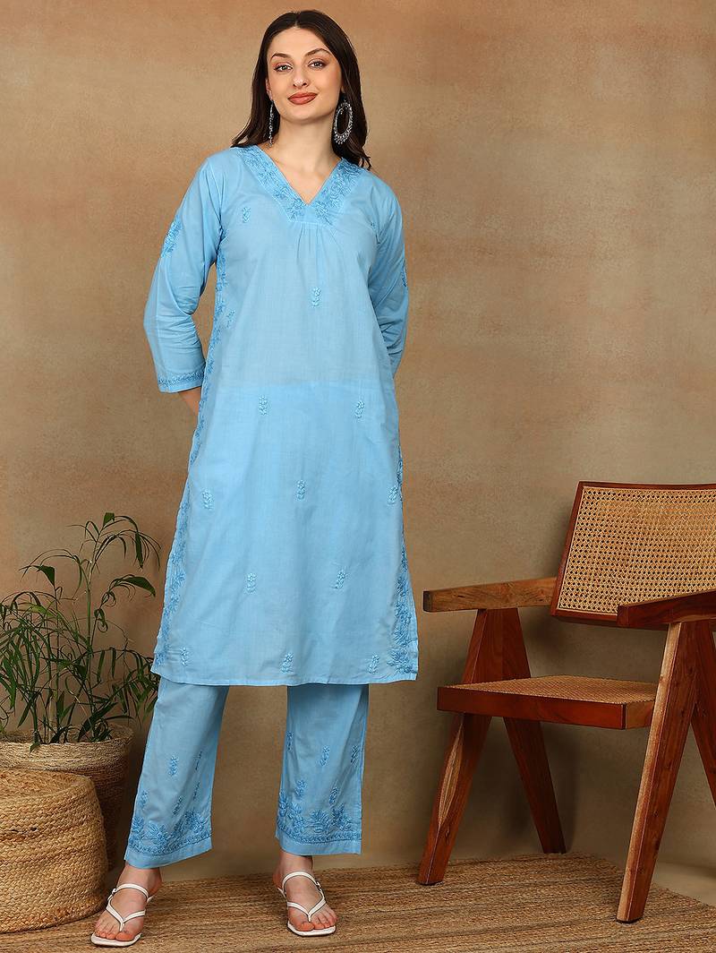 Women blue ethnic motifs embroidered cotton floral chikankari kurta set with palazzo
