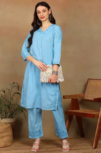 Women blue ethnic motifs embroidered cotton floral chikankari kurta set with palazzo