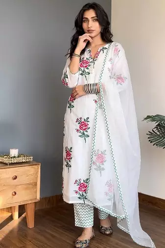 Women's Rayon Floral Printed White Ethnic Kurti Suit Set