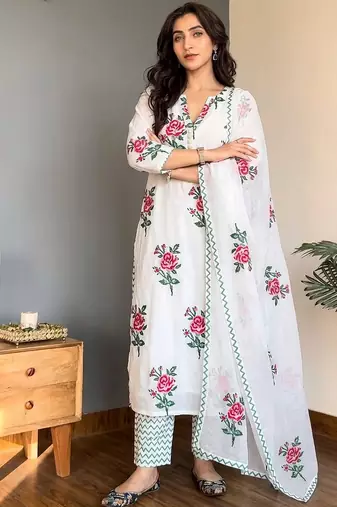 Women's Rayon Floral Printed White Ethnic Kurti Suit Set