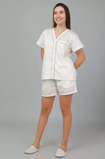 Cream cotton plain shorts co-ord set for women