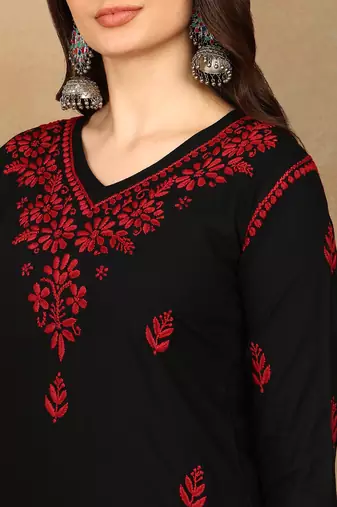 Women black & red floral embroidered chikankari straight kurta