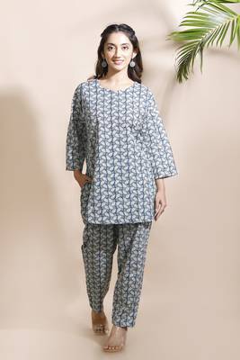 Blue everyday wear cotton co-ord set for women 5